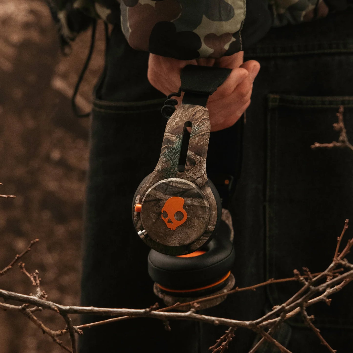 Realtree APX Black/Orange